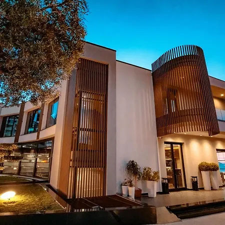 Miramare Hotel 4*