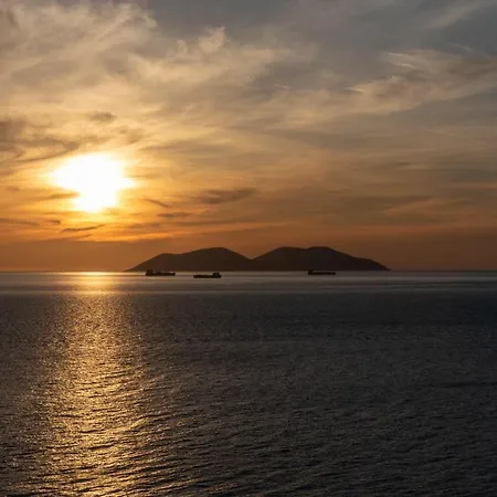 Miramare 4* Vlorë
