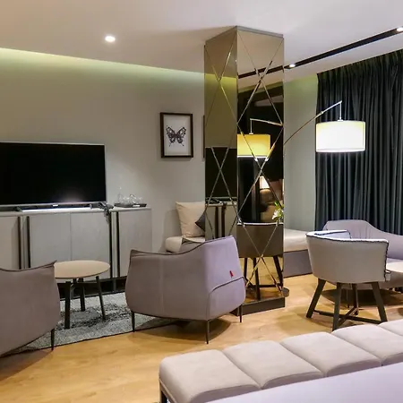 Miramare Szálloda 4*