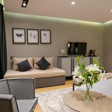 Szálloda Miramare Vlora