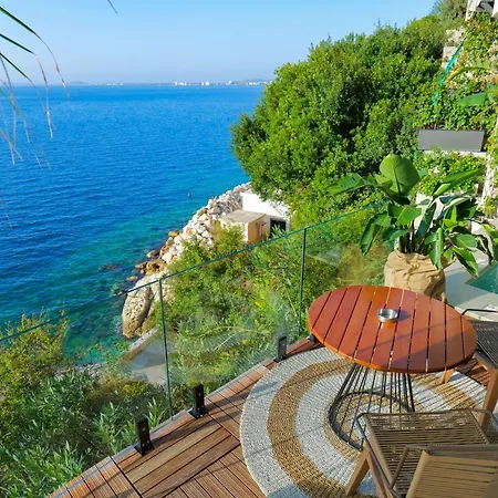 Miramare Szálloda 4*