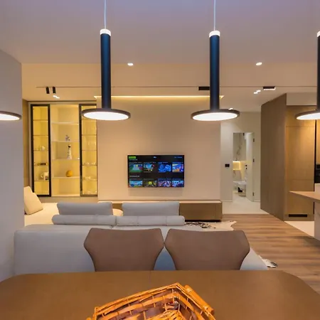 Miramare 4* Vlorë