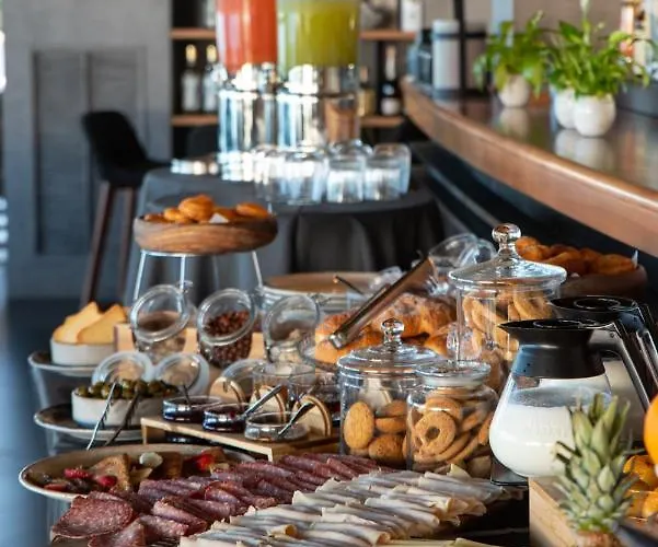 Miramare 酒店 Vlorë